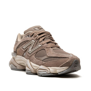 New Balance 9060 Mushroom