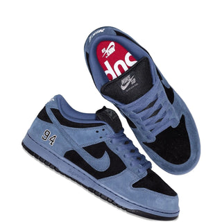 Niebieskie Buty Nike SB Dunk Low Supreme 94 Ocean Fog - HQ8487-400