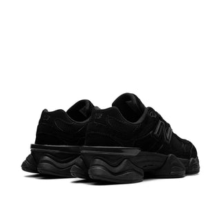 Czarne New Balance 9060 Triple Black - U9060BPM