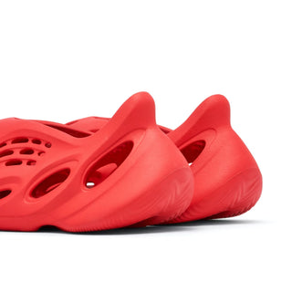 Buty Yeezy Foam RNNR Vermillion