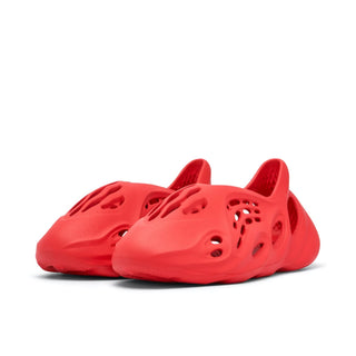 Buty Yeezy Foam RNNR Vermillion