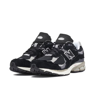 New Balance 2002R Protection Pack Black czarne