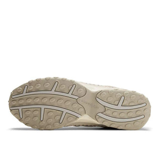New Balance 204L Sea Salt Linen