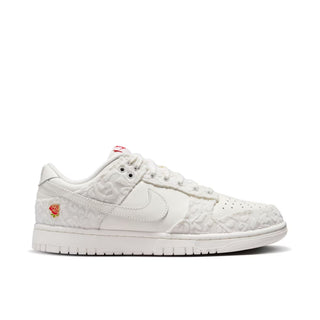 Buty Nike Dunk Low Give Her Flowers Białe